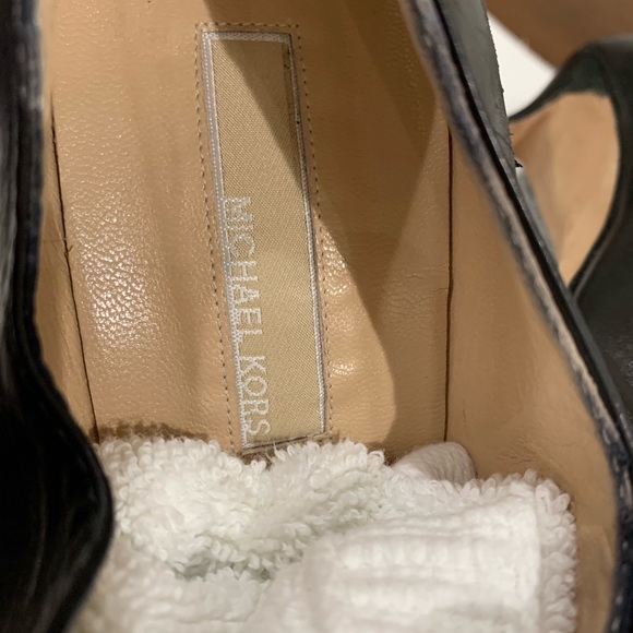 Black leather booties - Picture 5 of 6